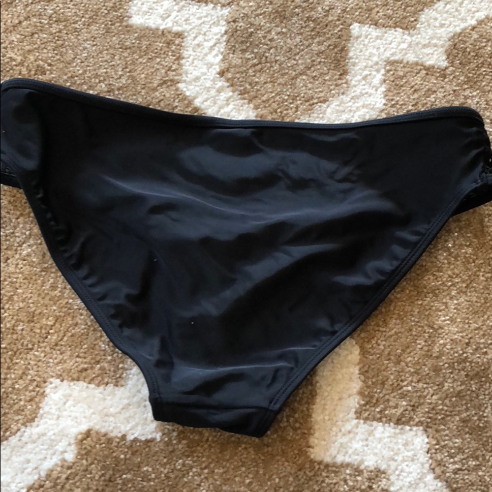 Bathing suit bottom - Picture 3 of 4